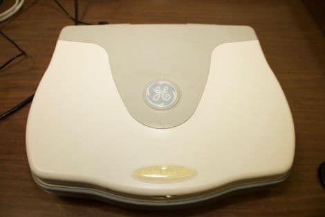 GE Logiq Book XP Portable Cardiac Ultrasound System thumbnail 2