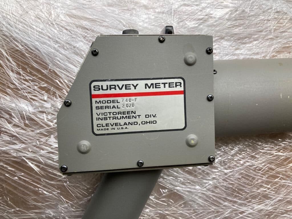 Victoreen 740-F Radiation Survey Meter (For Parts / As-Is) thumbnail 4