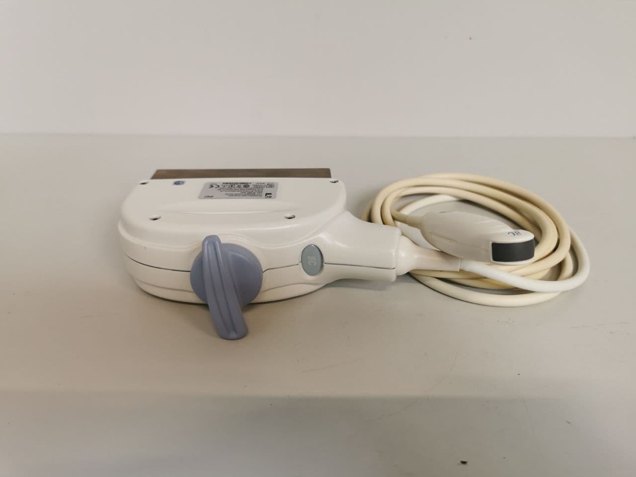 Micro-Convex GE Healthcare 8C Ultrasound Transducer thumbnail 2
