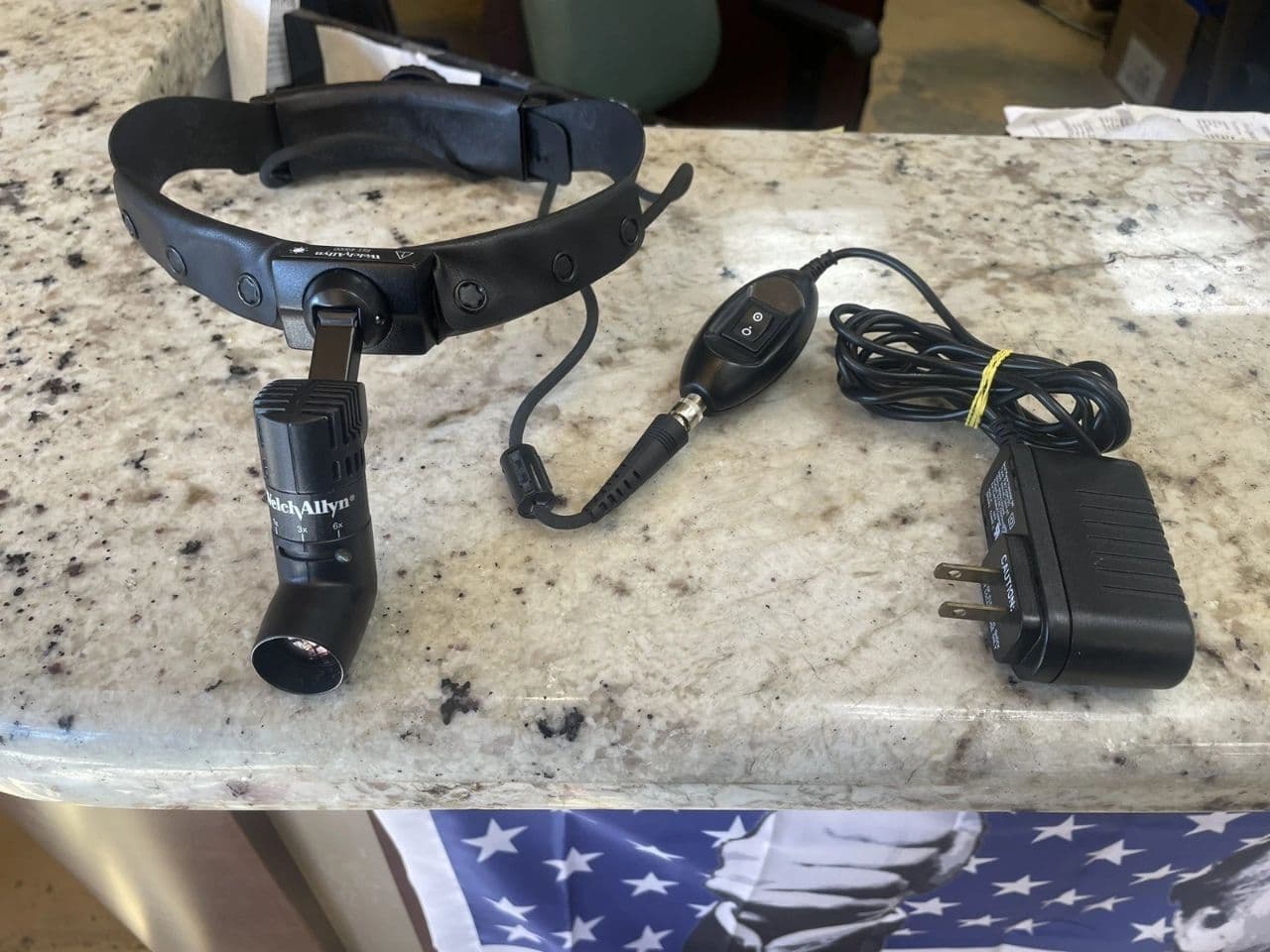Welch Allyn 49020 5W Procedure Headband Headlight O/R Light with Battery