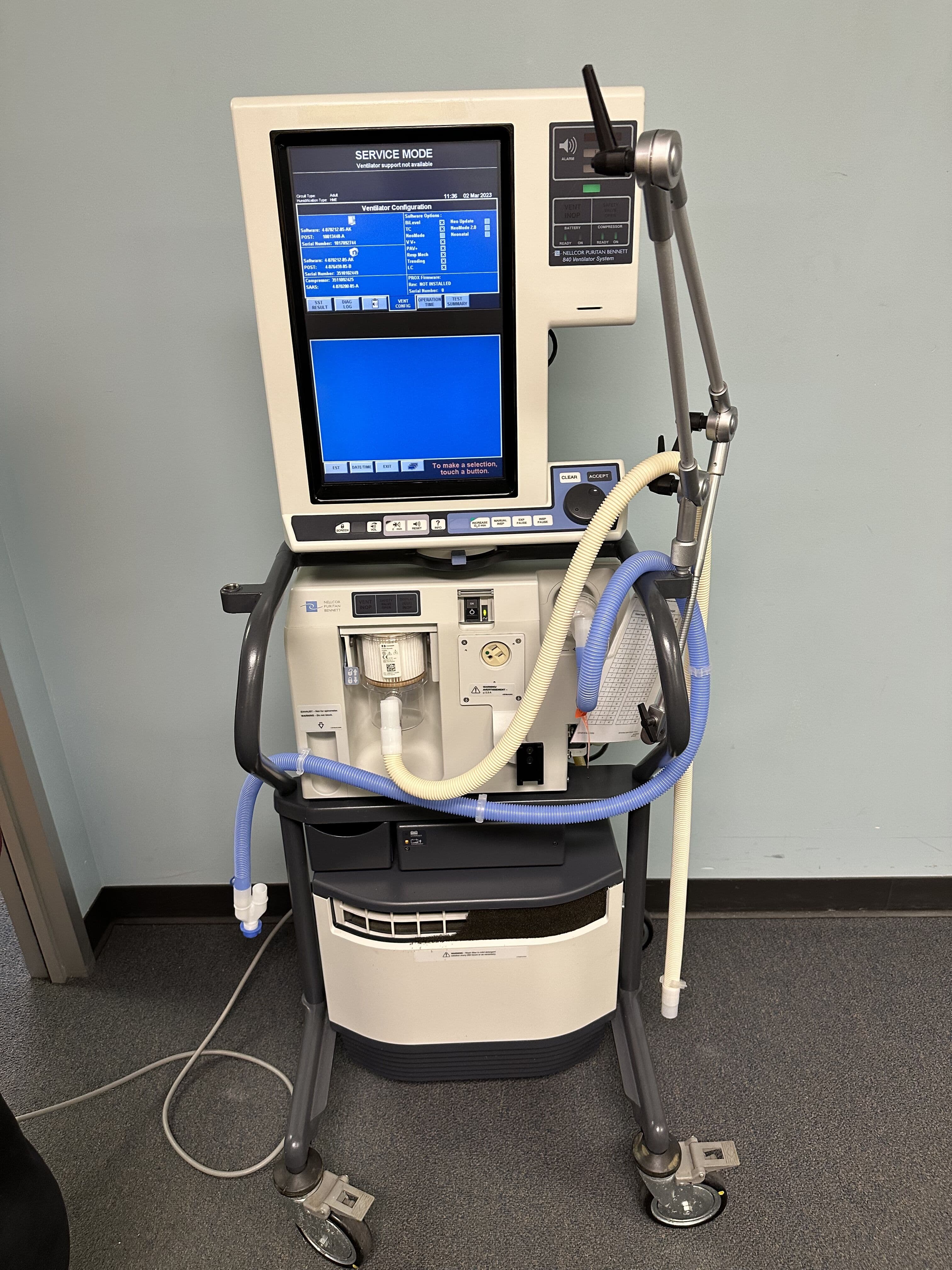 Nellcor Puritan Bennett 840 Ventilator System thumbnail 7