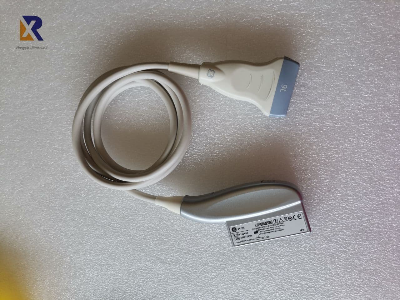 GE 9L-RS Linear Array Ultrasound Transducer thumbnail 2