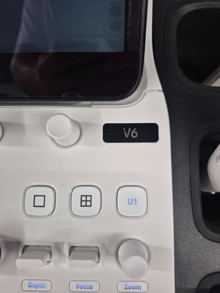 Samsung V6 Cardiac & Vascular Ultrasound System thumbnail 3