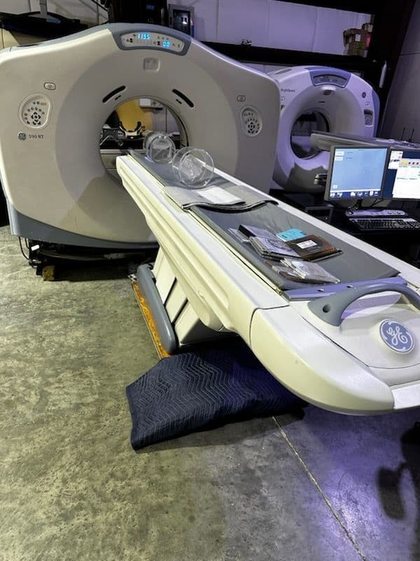 GE 2012 Discovery 590 RT 16-Slice CT Scanner for Oncology and Radiation Therapy thumbnail 2