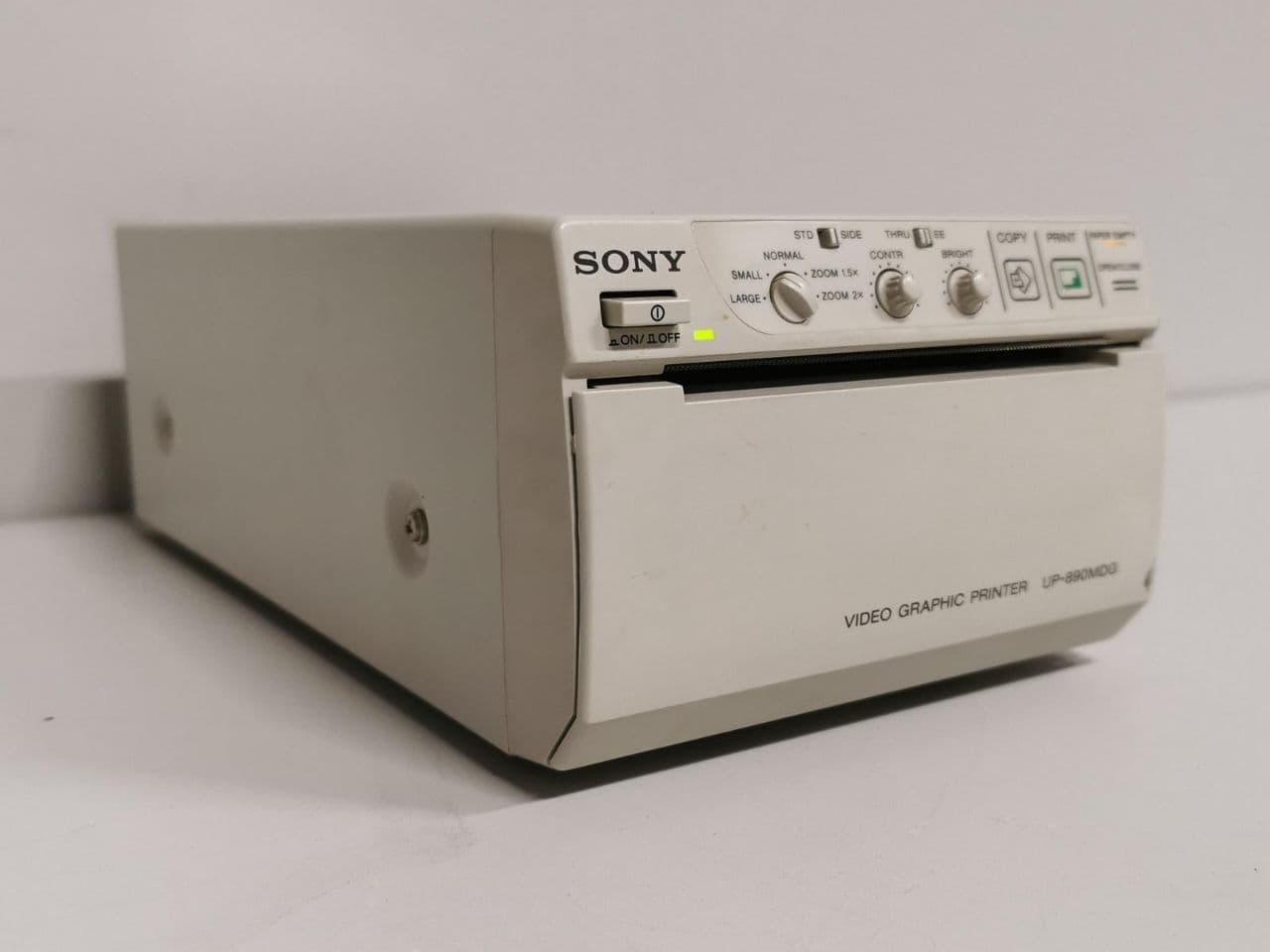 Monochrome Medical Printer — Sony UP-890MDG