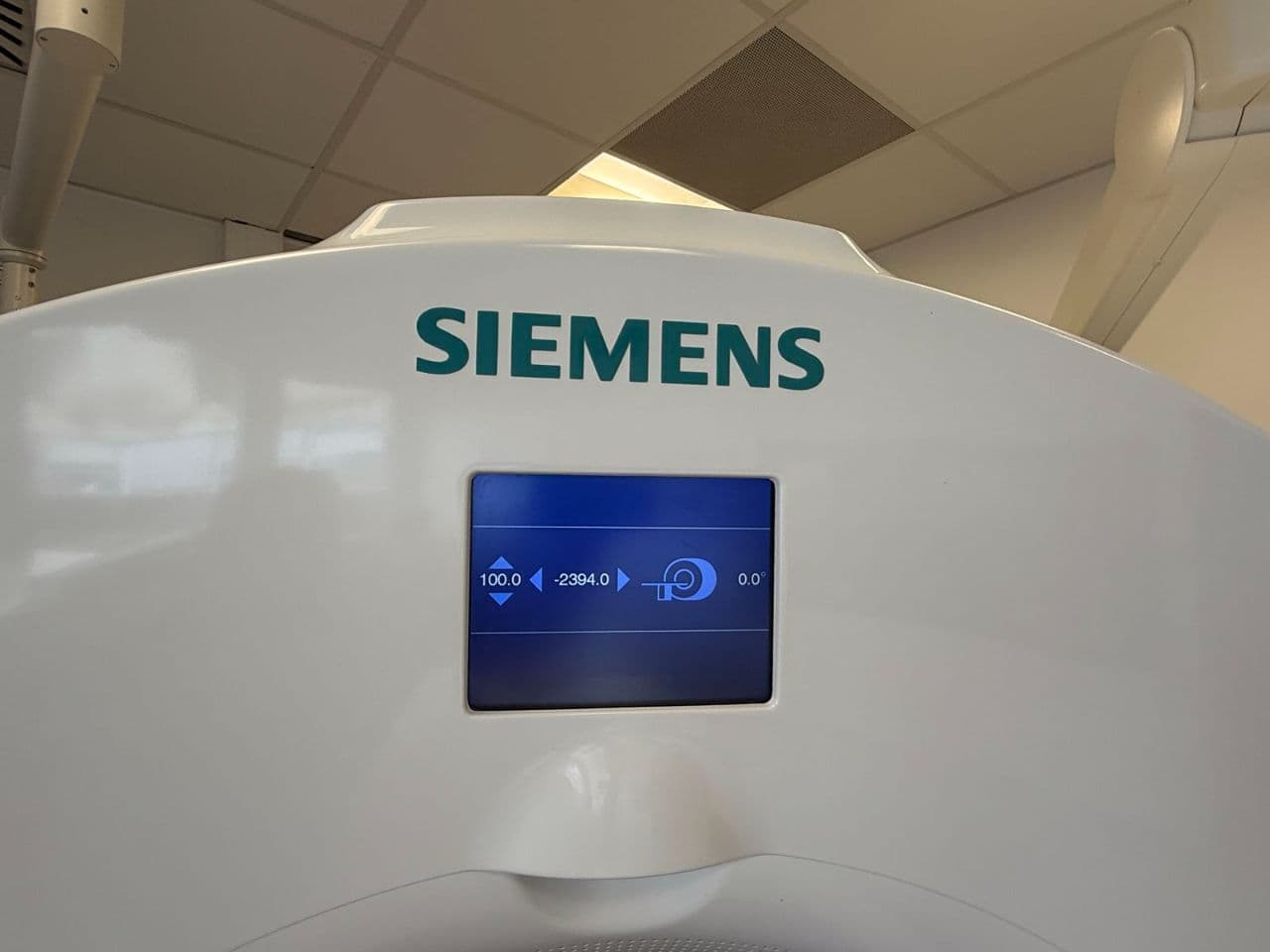 Siemens Definition Edge 128-Slice CT Scanner System thumbnail 5