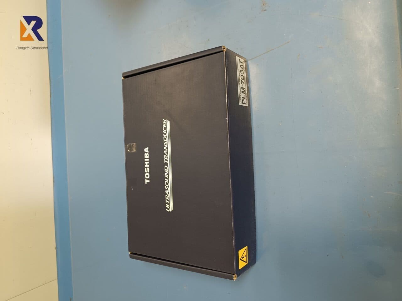 Toshiba PLM-703AT Linear Array Ultrasound Transducer thumbnail 2