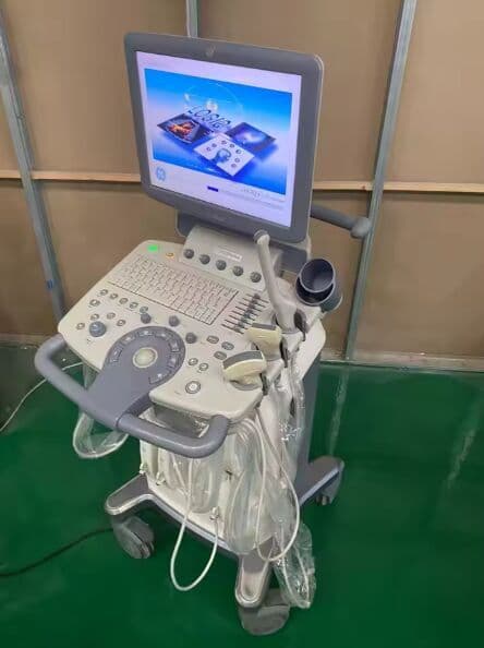 GE Logiq C5 Premium Trolley Color Doppler Ultrasound System thumbnail 3