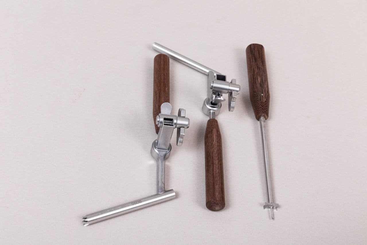 BOSS Imageline Cervical Distraction Surgical Instrument Set thumbnail 3