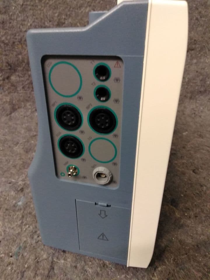 Mindray DPM5 Patient Monitor thumbnail 2