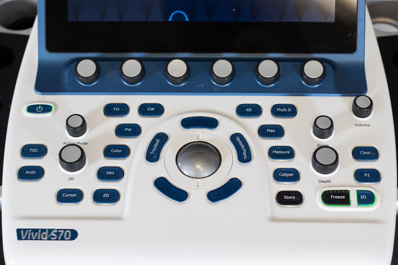 GE Vivid S70 4D Cardiovascular Ultrasound System thumbnail 9