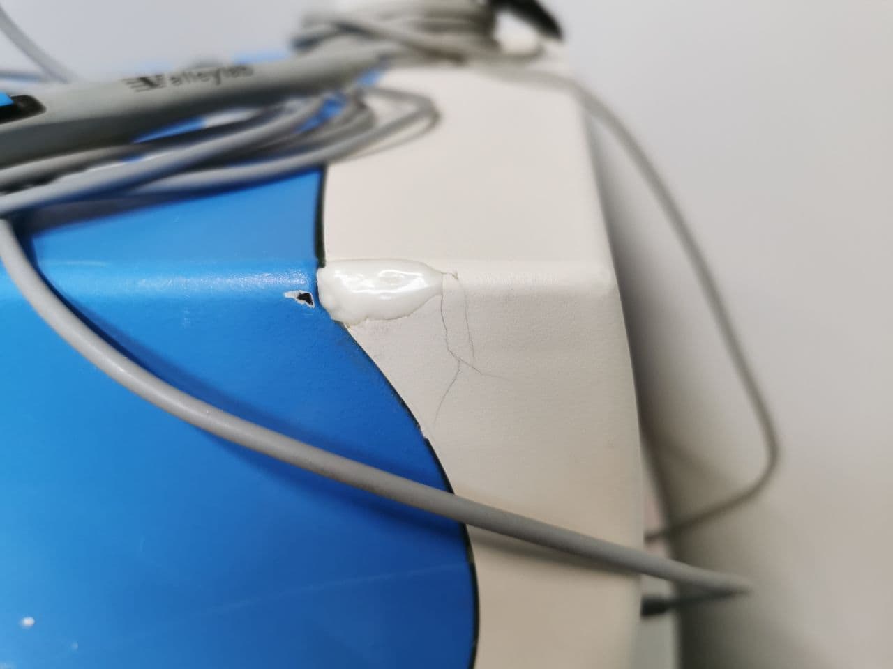 Advanced Surgical Energy Platform: The Valleylab ForceTriad Electrosurgical Unit thumbnail 8