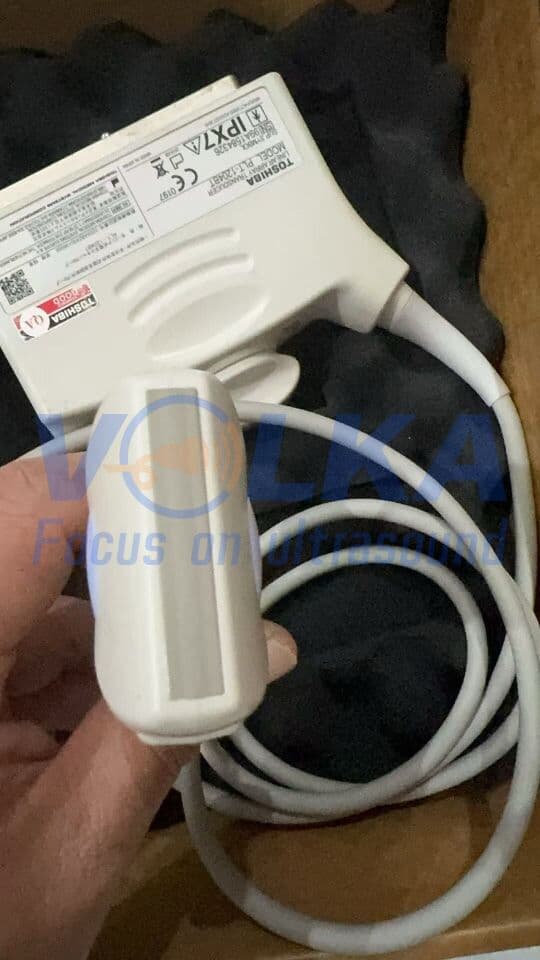 Toshiba PLT-1204BT Linear Ultrasound Transducer image 1