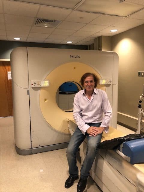 Philips Brilliance 16 CT Scanner System image 1