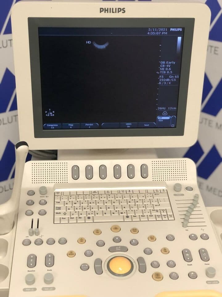 Philips HD7 Ultrasound System with C8-4v Endocavitary Probe thumbnail 4
