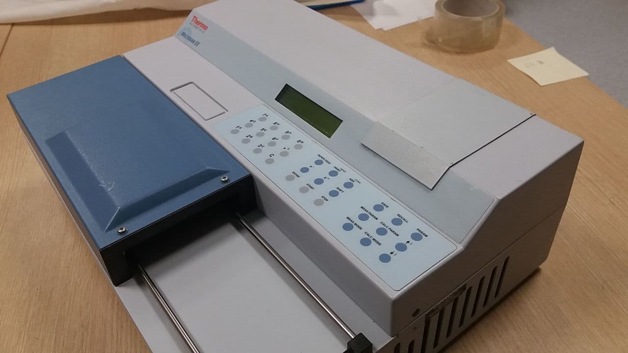 Thermo Scientific Multiskan EX Microplate Photometer thumbnail 2