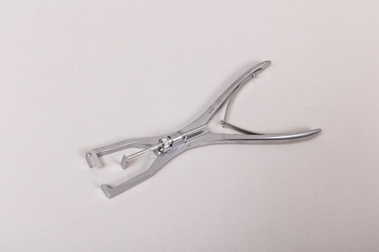 BOSS Imageline Cervical Distraction Surgical Instrument Set thumbnail 4