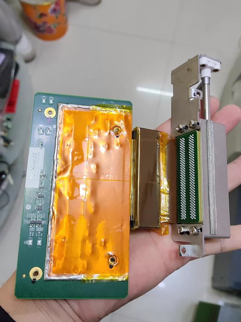 GE LOGIQ V2 Probe Connector Board P/N 5548754 Tested Working Ultrasound Interface Board thumbnail 3
