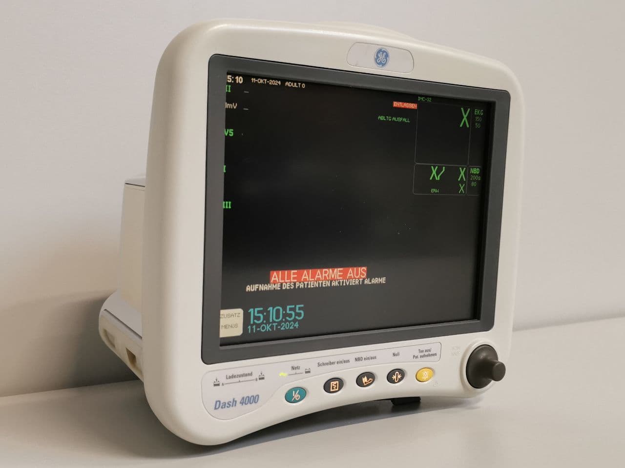 GE Dash 4000 Multiparameter Patient Monitor