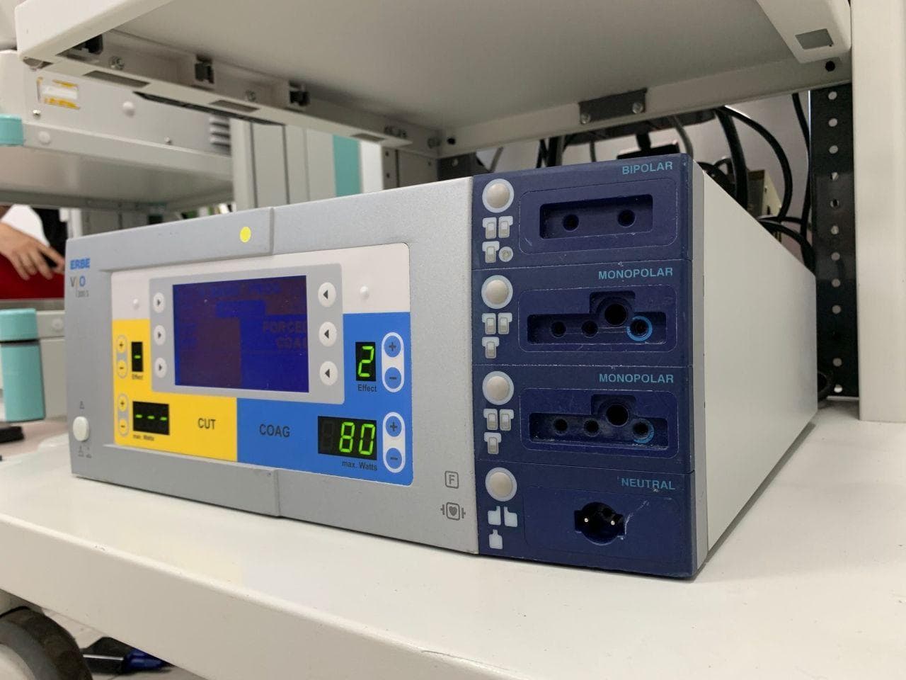 ERBE VIO 300S Electrosurgical Unit thumbnail 4