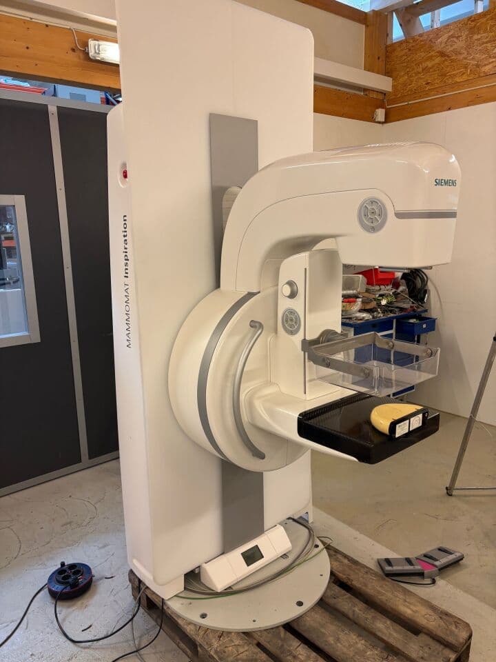 Siemens Mammomat Inspiration Digital Mammography Unit thumbnail 2