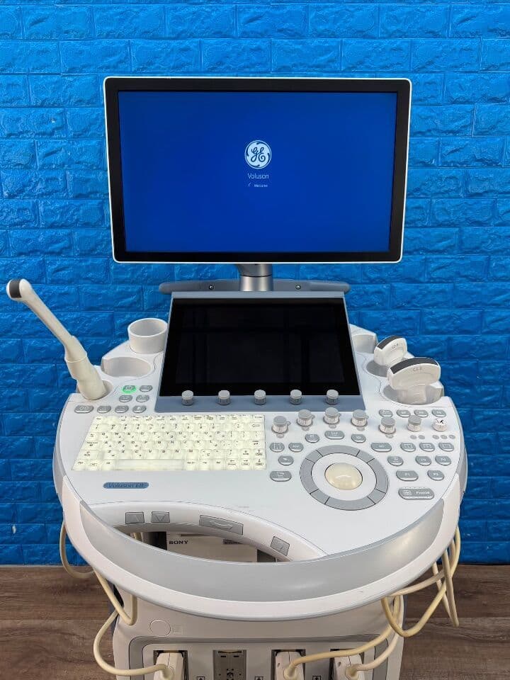 For Sale GE Voluson E8 YOM: 2019 Ultrasound Machine thumbnail 3