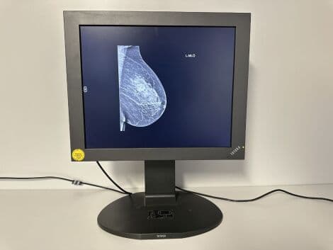 Totoku CCL 182 Diagnostic X-Ray Monitor thumbnail 3