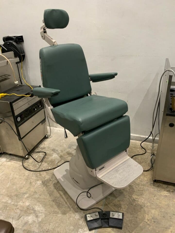 Ritter Midmark Dental Examination and Procedure Chair thumbnail 7