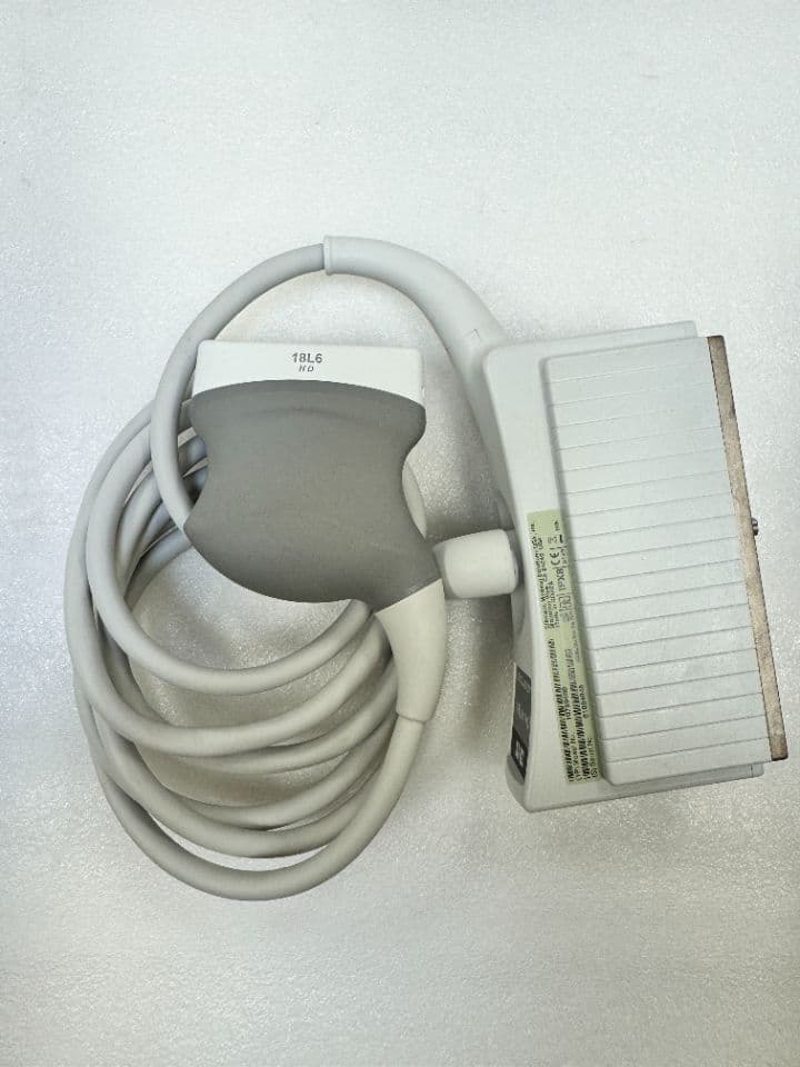 Acuson Siemens 18L6 HD Linear Array Ultrasound Transducer thumbnail 2