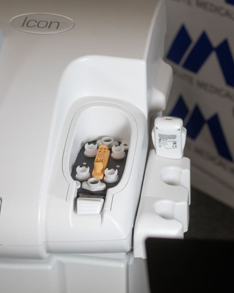 Cynosure Icon Multifunctional Laser IPL Aesthetic Platform thumbnail 4