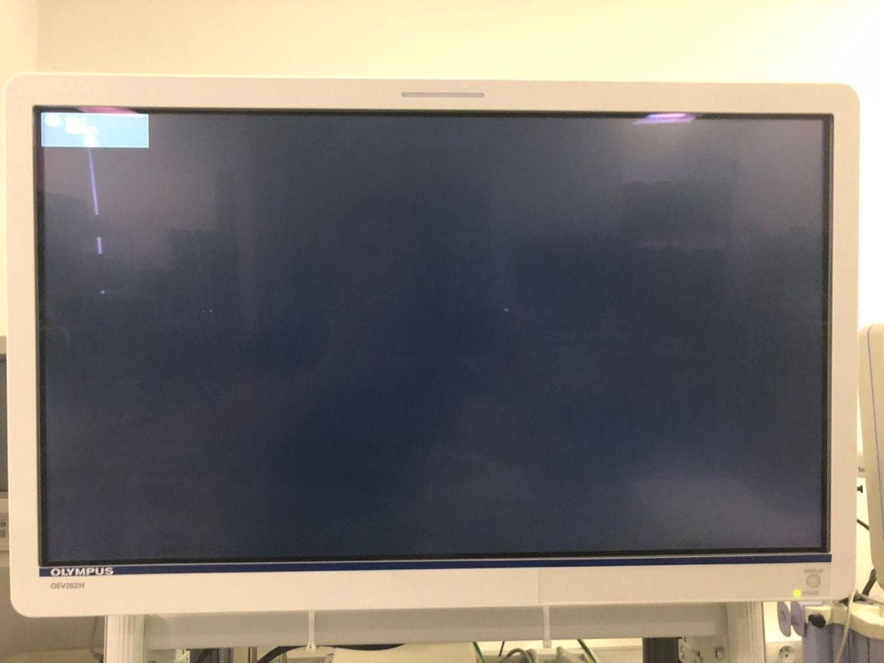Olympus OEV262H 26-inch Full HD Surgical Display Monitor thumbnail 2