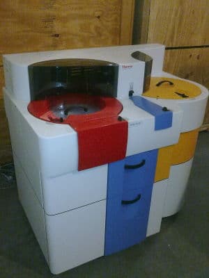 Thermo Konelab 30i Clinical Chemistry Analyzer