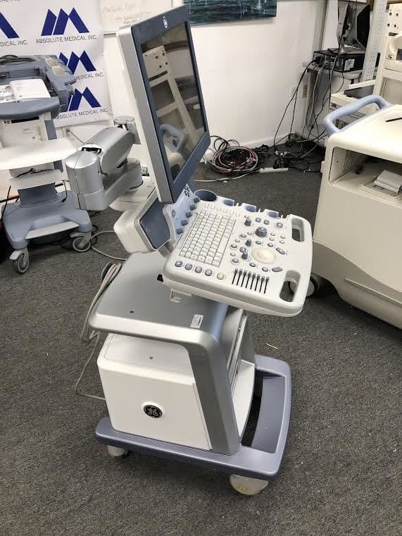 GE Healthcare Logiq P6 Ultrasound System with 3D/4D and Doppler thumbnail 3