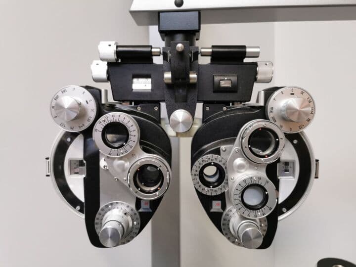 Möller-Wedel M 2000 Ophthalmic Phoropter thumbnail 8