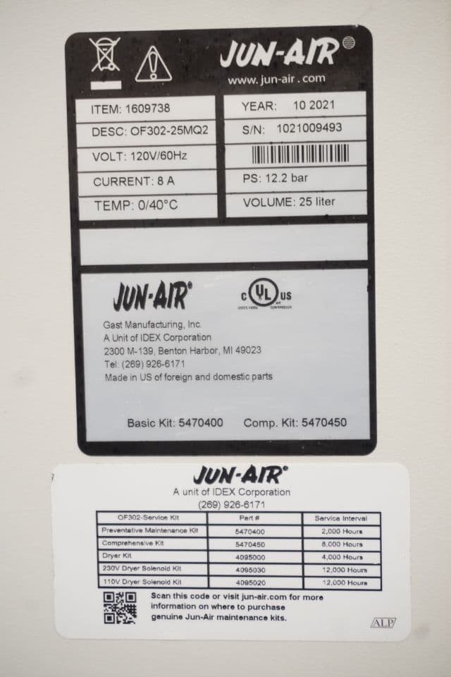 For Sale JUN-AIR OF302-25MQ2 Medical Oil-Free Air Compressor thumbnail 3