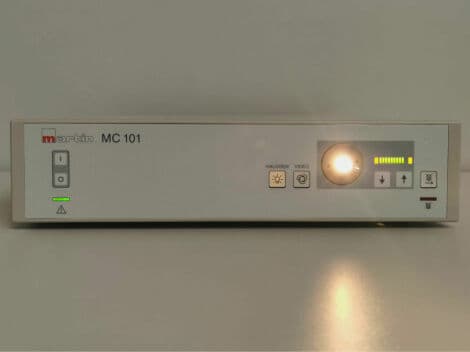 Martin MC 101 Surgical Light Source thumbnail 2