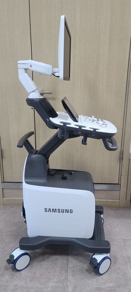 Samsung Medison UGEO HS50A OB/GYN Vascular Ultrasound System thumbnail 4
