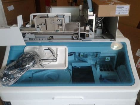 Roche Cobas e411 Immunology Analyzer thumbnail 4