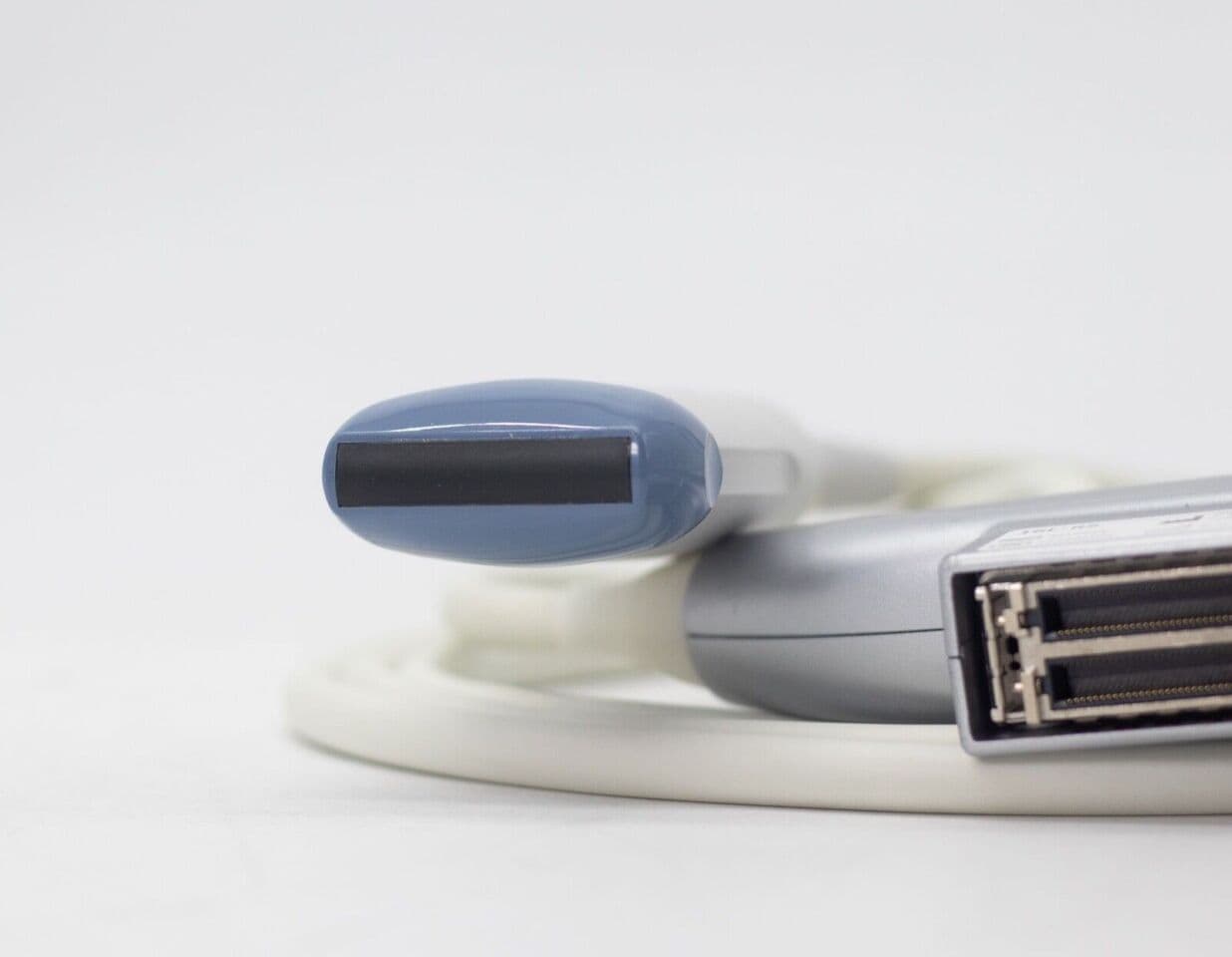 GE 16L-RS Linear Ultrasound Transducer thumbnail 4