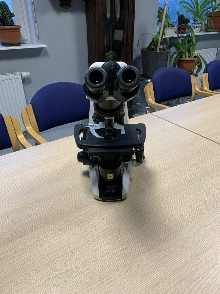 Clinical Laboratory Microscope — Nikon Eclipse 200 LED thumbnail 2