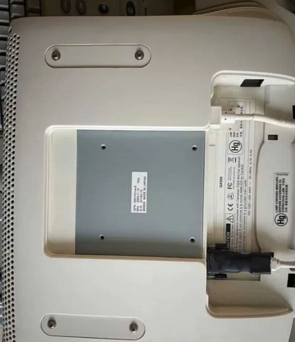 GE Vivid 7 Ultrasound Monitor GA500 (P/N 5261237) thumbnail 2