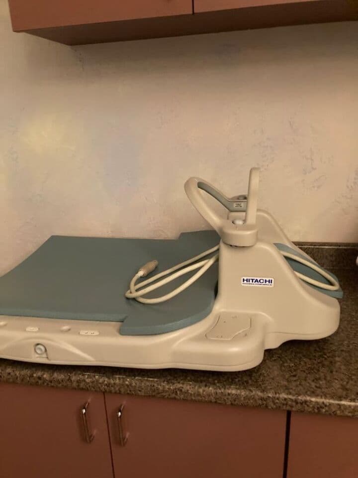 Open-Bore Diagnostic Imaging with the Hitachi Altaire .7T MRI Scanner thumbnail 6