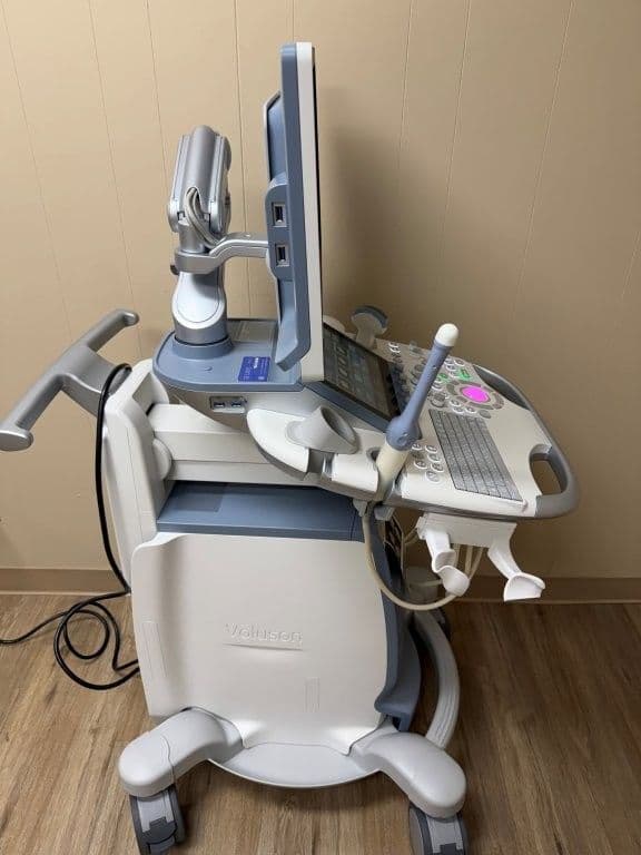 GE Voluson S10 OB/GYN Ultrasound System thumbnail 3