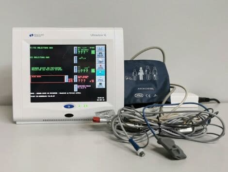 Spacelabs Ultraview SL 91369 Patient Monitor thumbnail 2