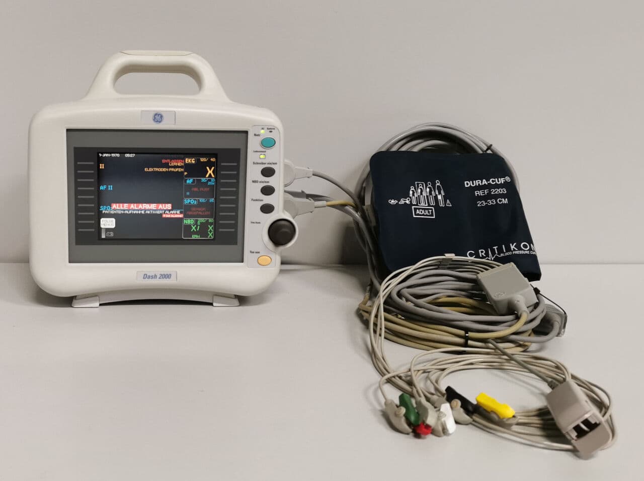 Continuous Patient Monitoring — GE Healthcare Dash 2000 Multiparameter Monitor thumbnail 2