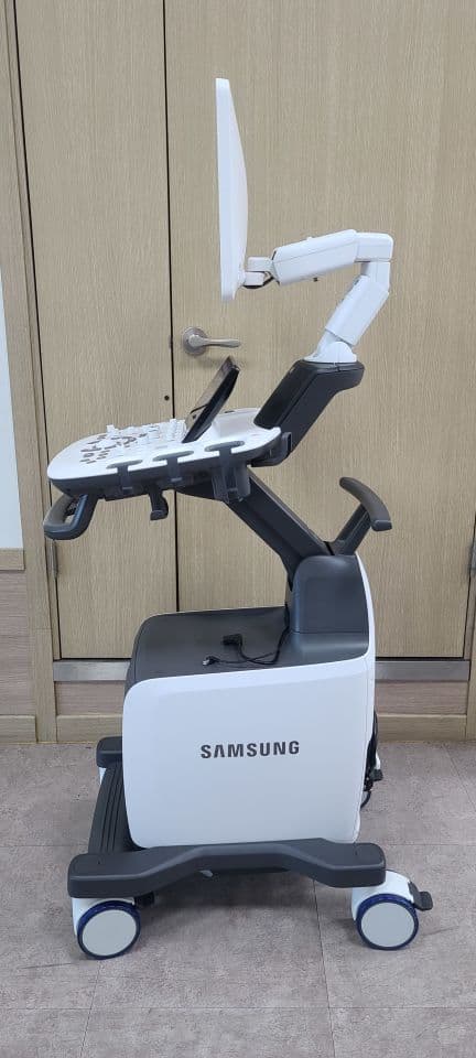 Samsung Medison UGEO HS50A OB/GYN Vascular Ultrasound System thumbnail 2