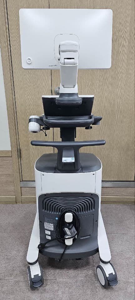 Samsung Medison WS80A OB/GYN and Vascular Ultrasound System thumbnail 3