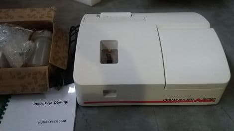 Human Humalyzer 3000: Compact Chemistry Analyzer for Low-Volume Testing