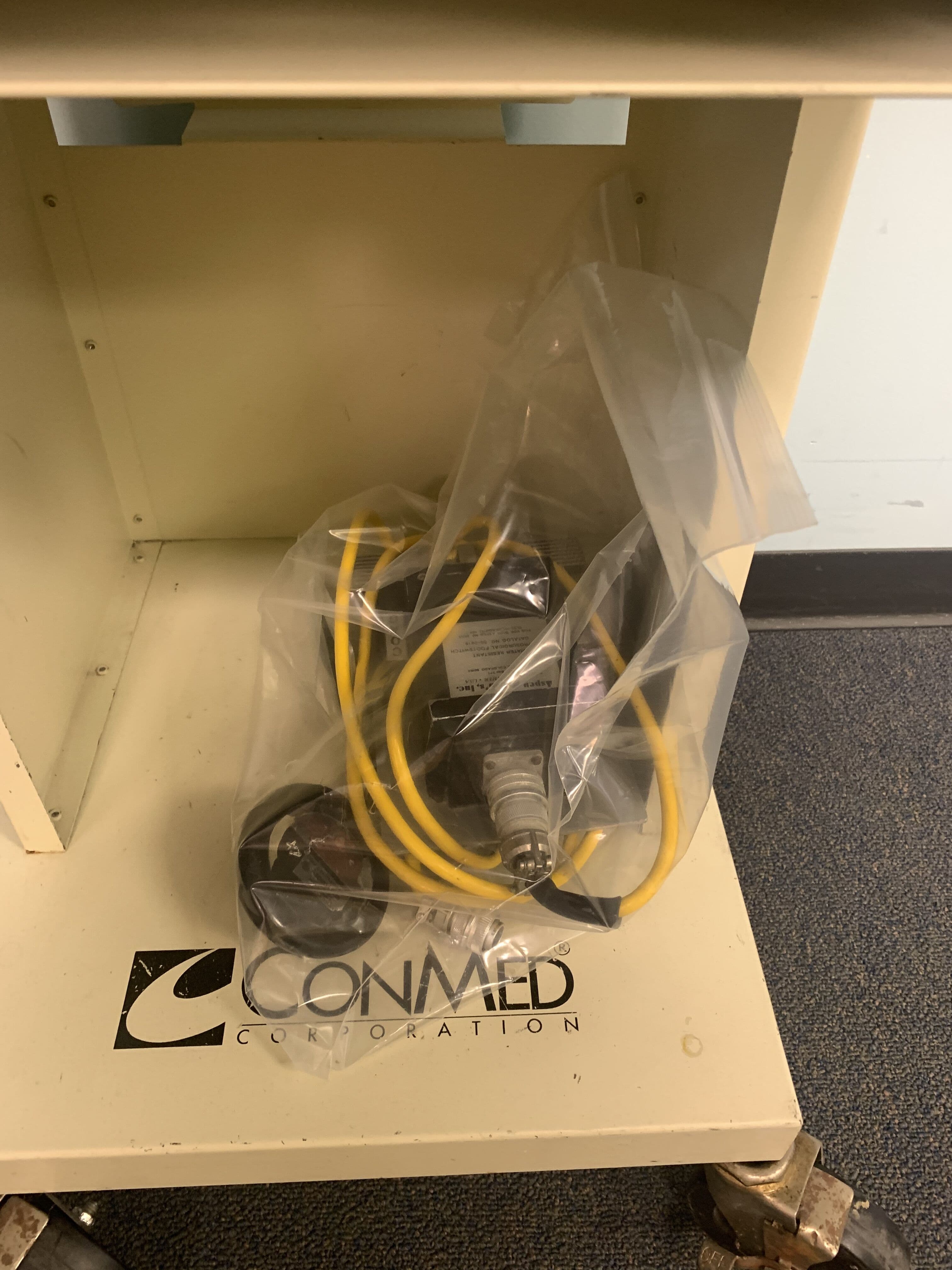 ConMed Excalibur Plus PC Electrosurgical Unit thumbnail 4
