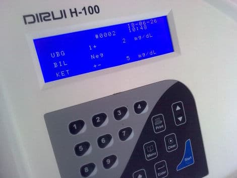 Dirui H-100 Photoelectric Colorimeter Urine Analyzer thumbnail 2